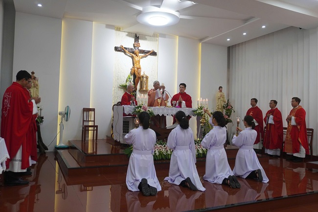 Mừng Lễ Suy Tôn Thánh Giá