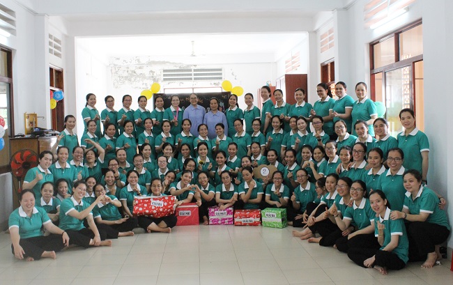 Niềm vui ngày họp mặt Học Viện Têrêxa Avila