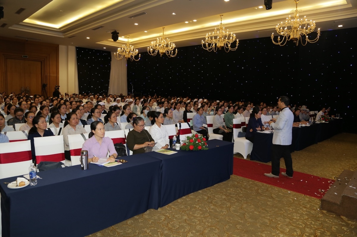 Hoi thao 8 a201 434e aa76 c40191ca8ba2